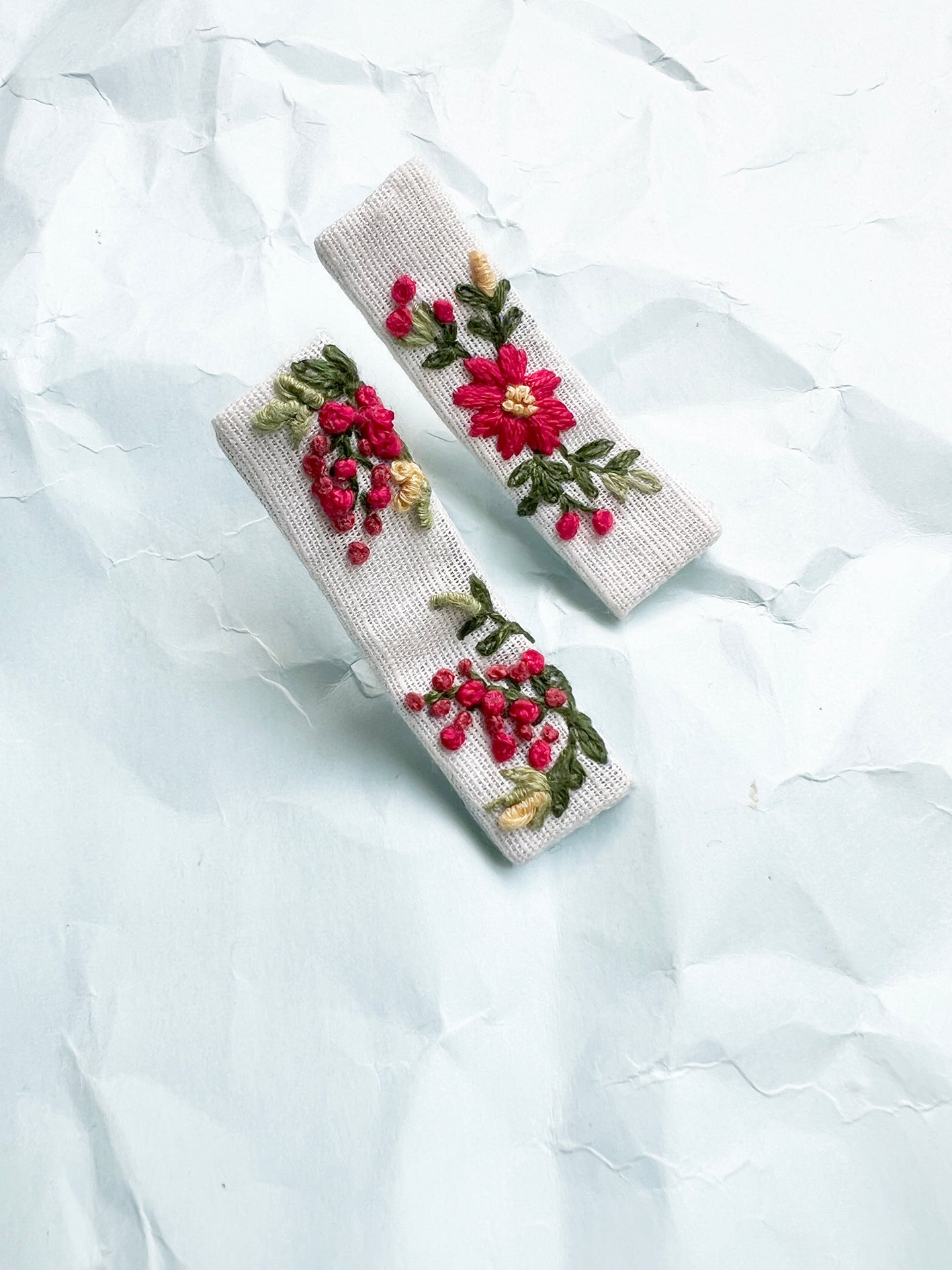 Scarlett Bud Hand embroidered hair pin for babies & kids | Set of 2