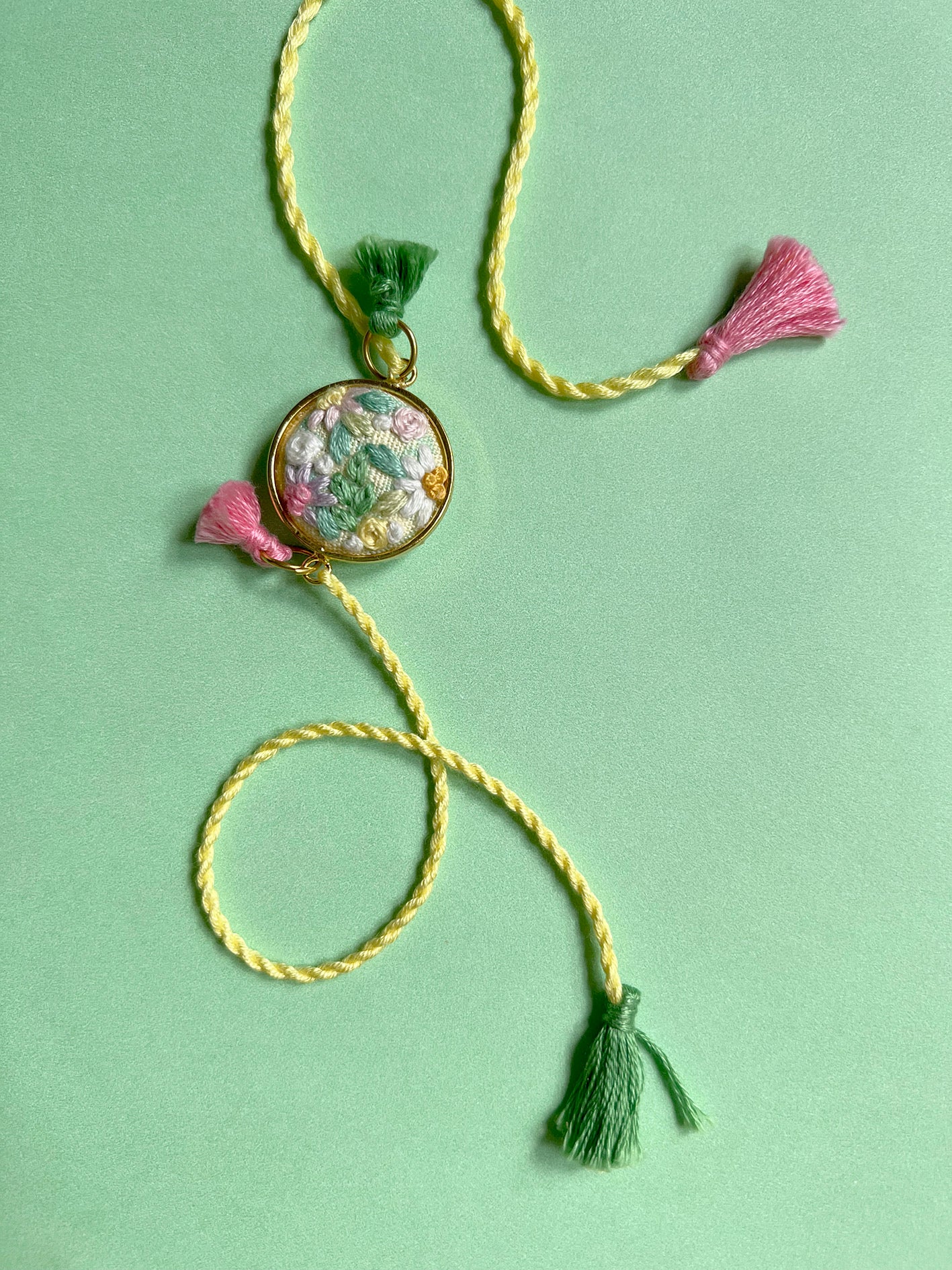 Pastel Pink Floral Round rakhi