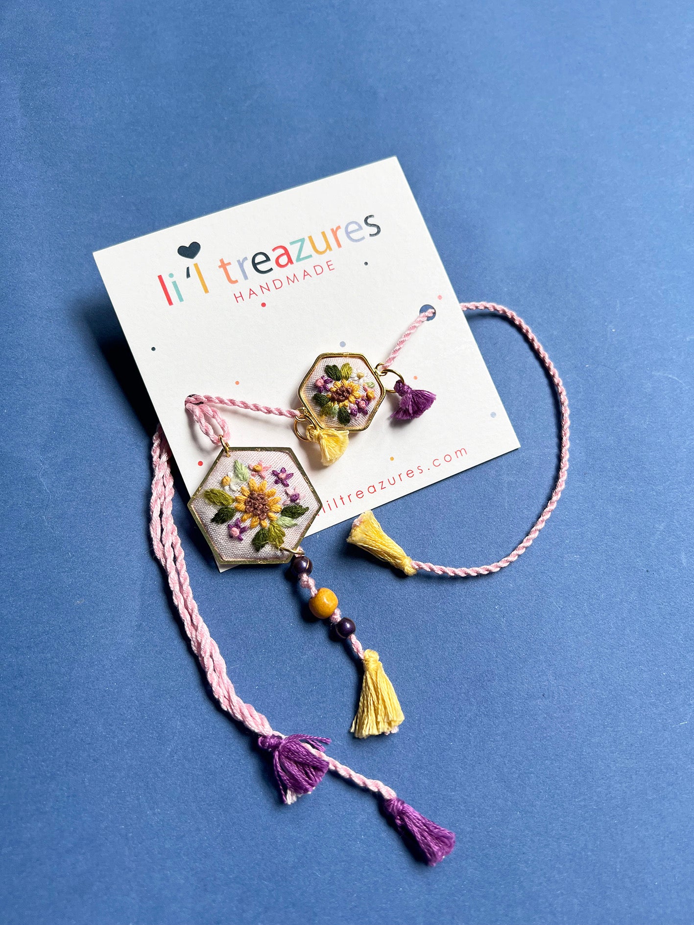 Sunflower Round Rakhi & Lumba Set
