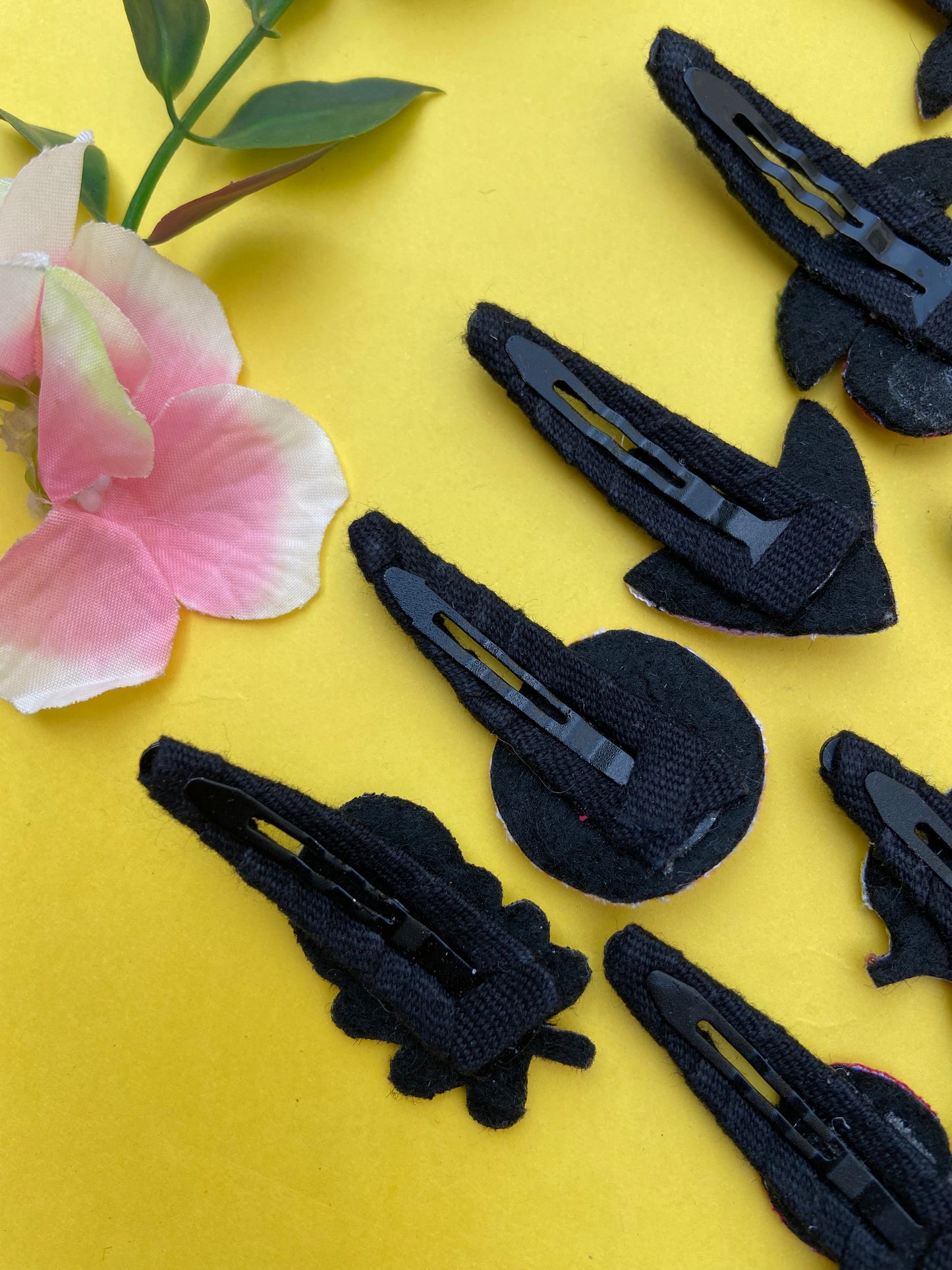 Organic cotton linen hand embroidered fruits animals flower Baby / kids hairpins | Multicoloured | set of 6