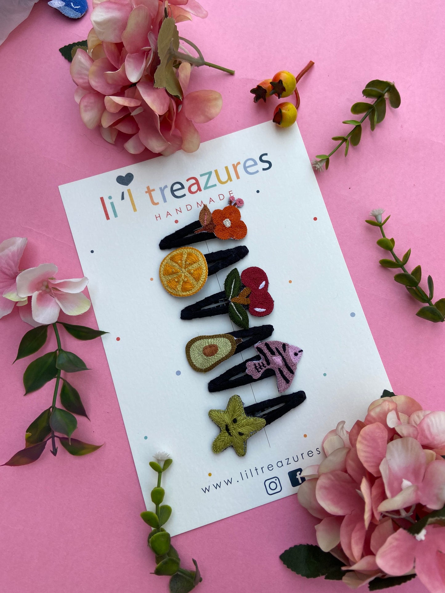 Organic cotton linen hand embroidered fruits animals flower Baby / kids hairpins | Multicoloured | set of 6