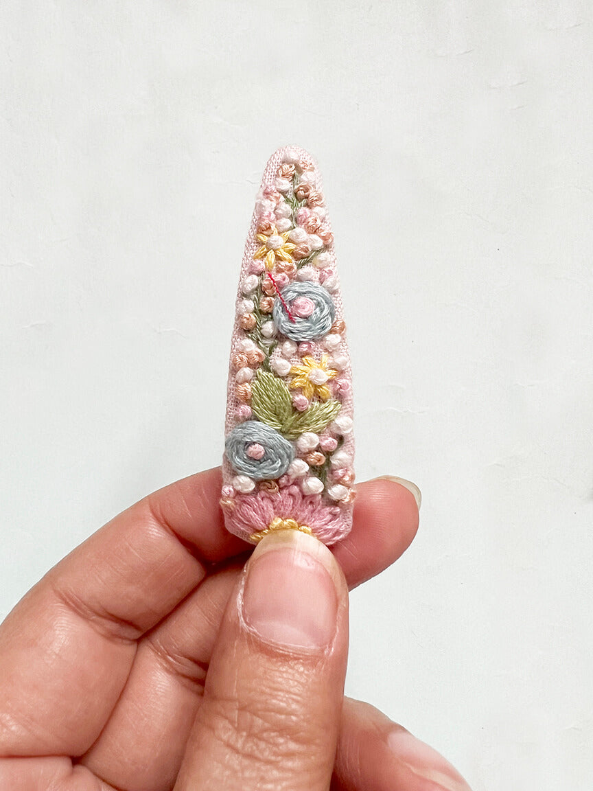 Pink charm hand embroidered clip for kids | Multicoloured