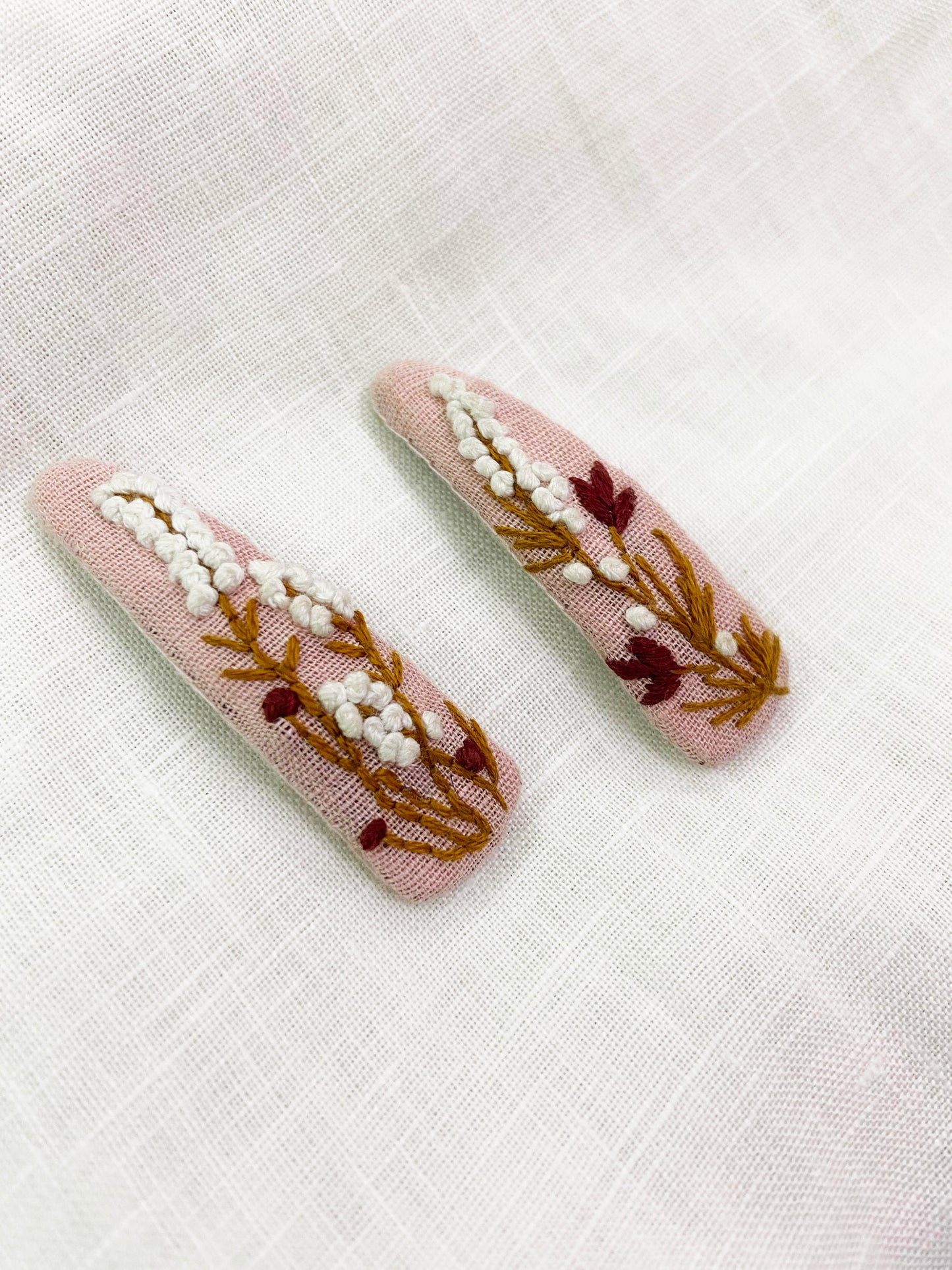 Pastel Pink flower hand embroidered hairclip | Cotton Linen | Set of 2