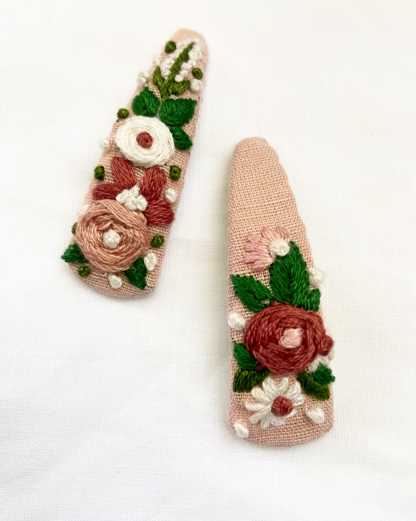 Rosy pink flower hand embroidered hairclip | Cotton Linen | Set of 2