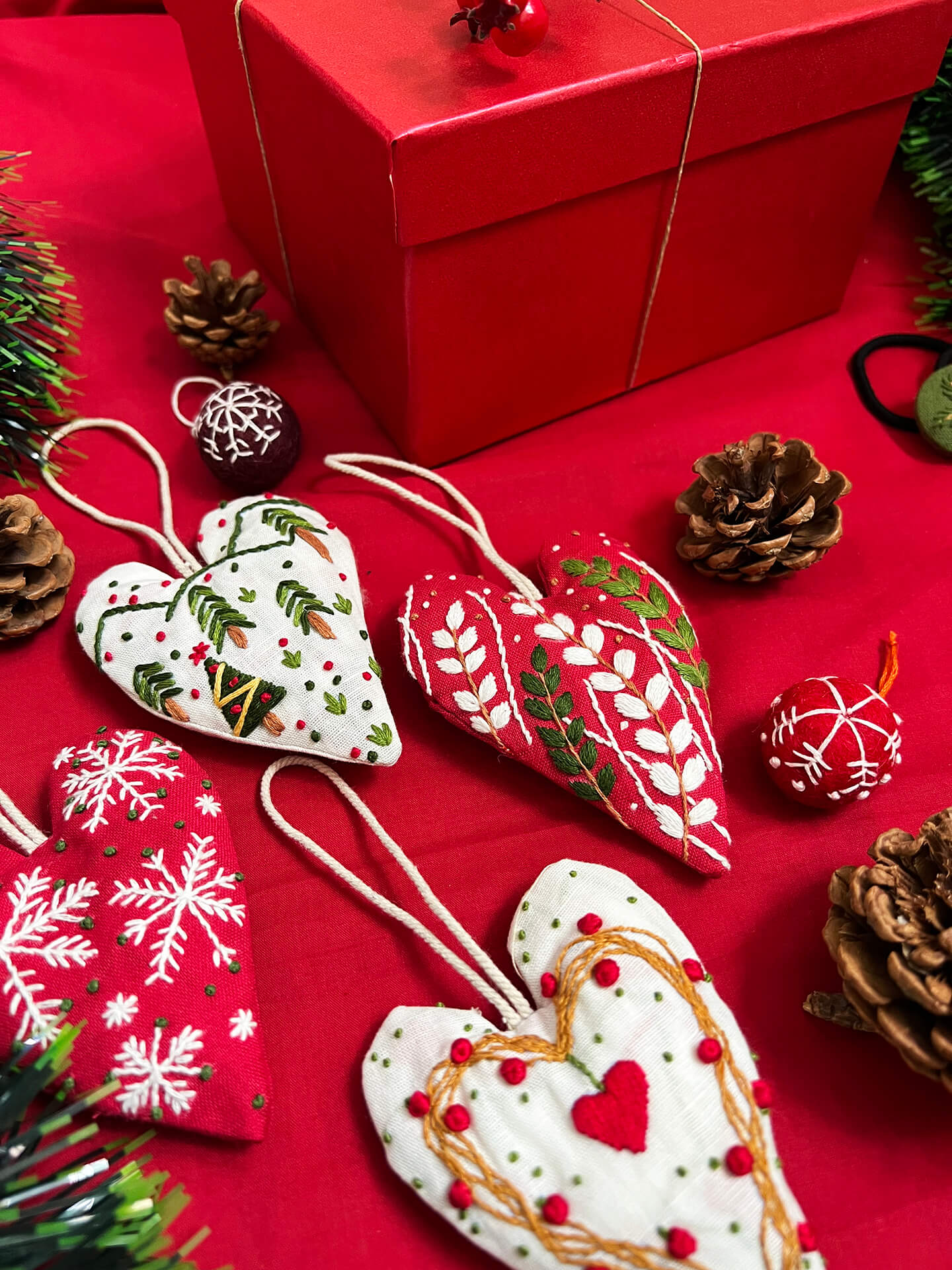 Hanging Hearts Christmas ornaments |  4 hearts & 3 felt Balls