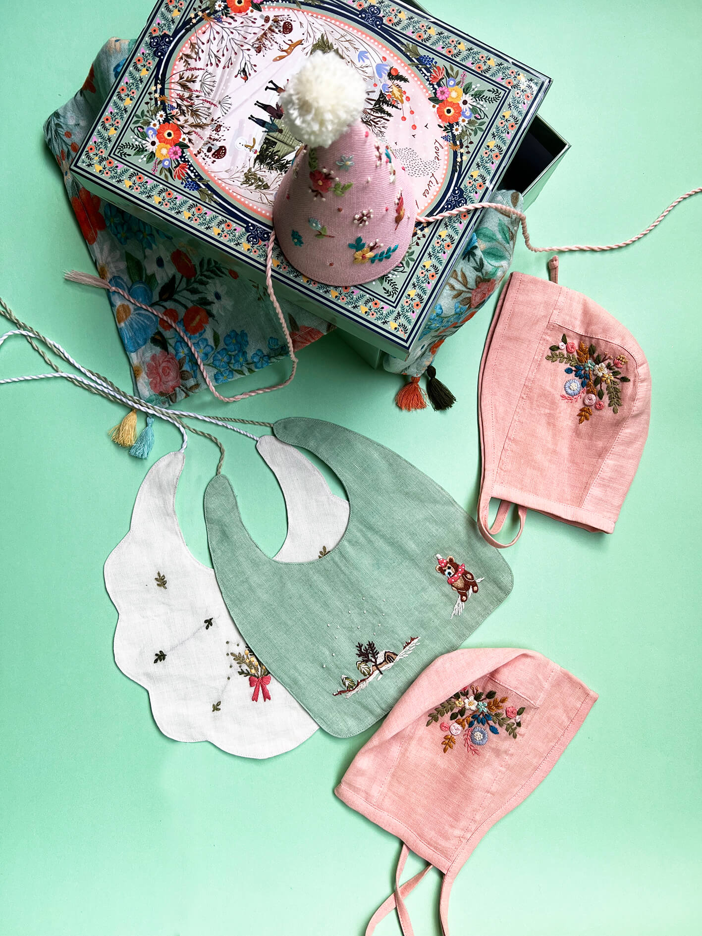 Hiver Gift Hamper for Newborn Baby Girl