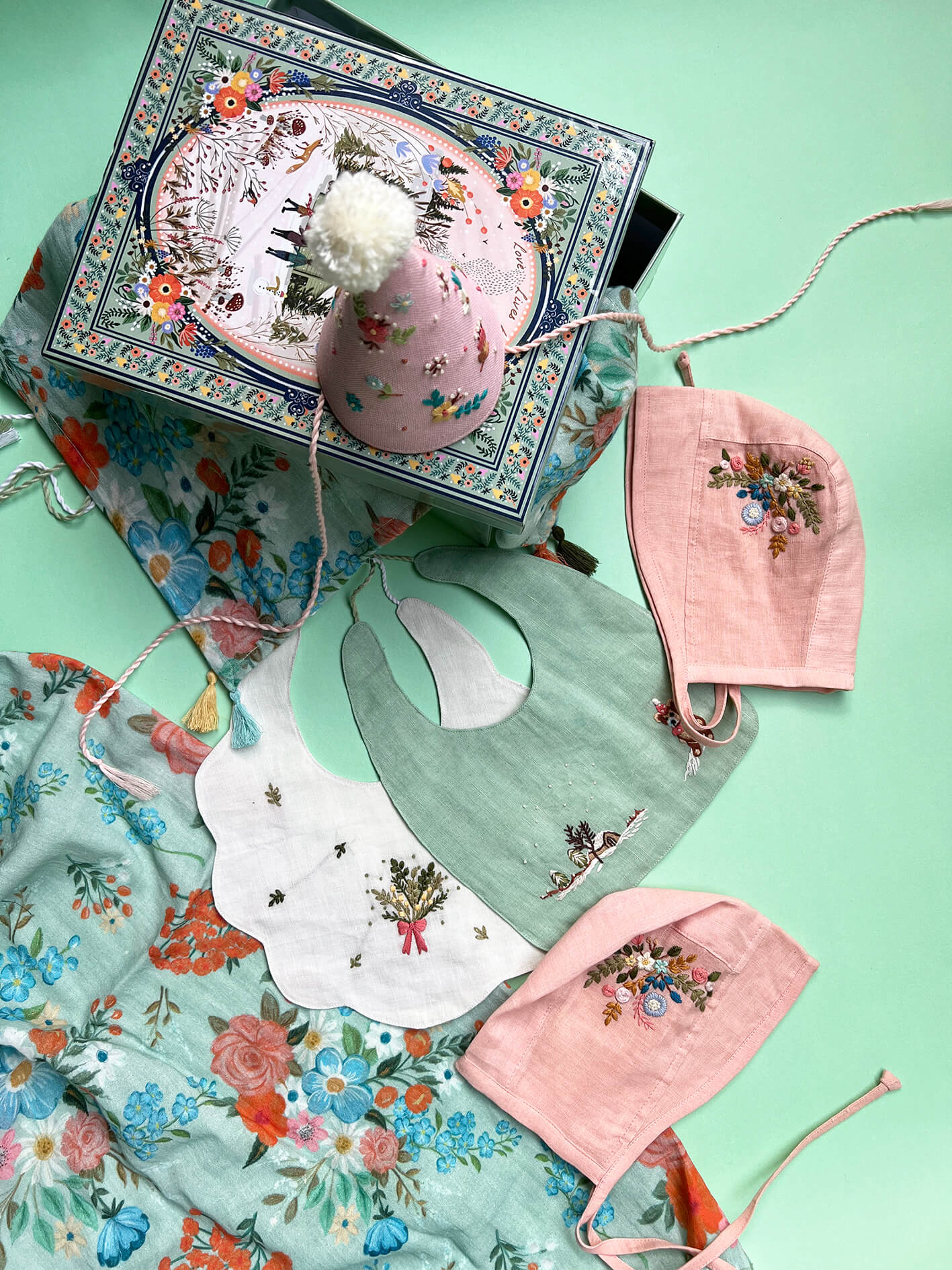 Hiver Gift Hamper for Newborn Baby Girl