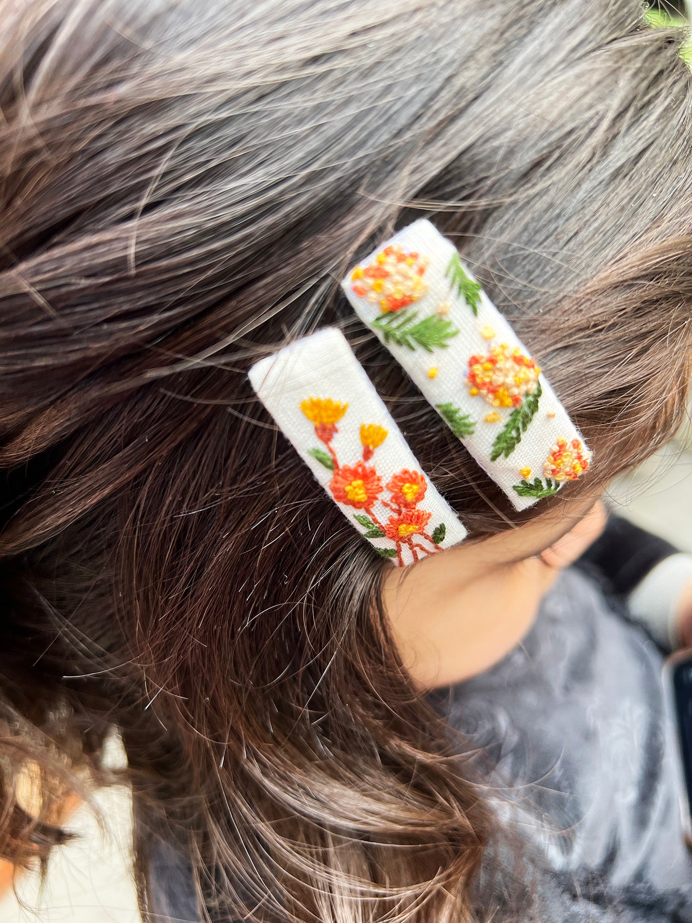 Parched hand embroidered hair pin for babies & kids | Set of 2