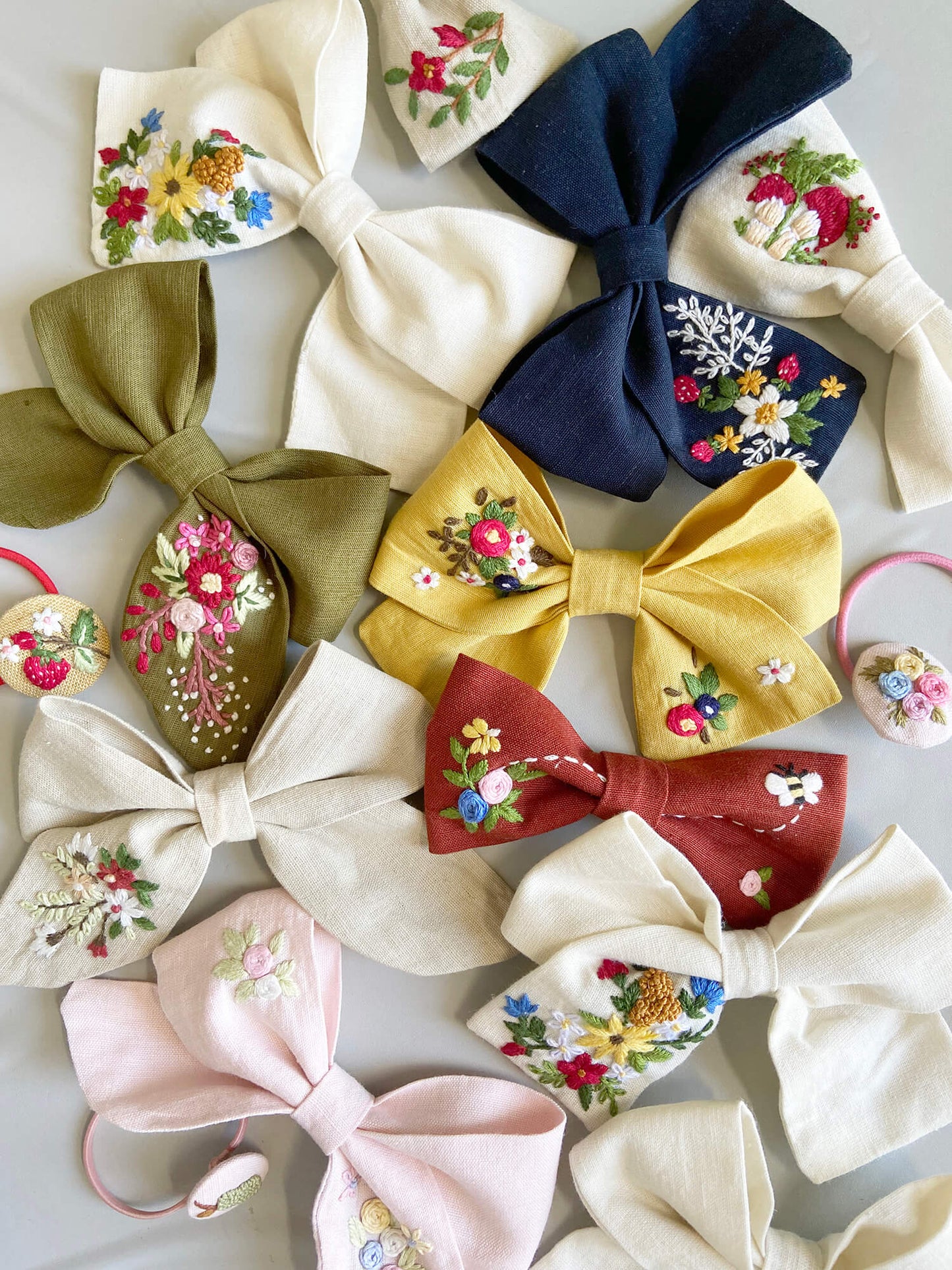 Navy blue bloom Bow clip | Cotton linen