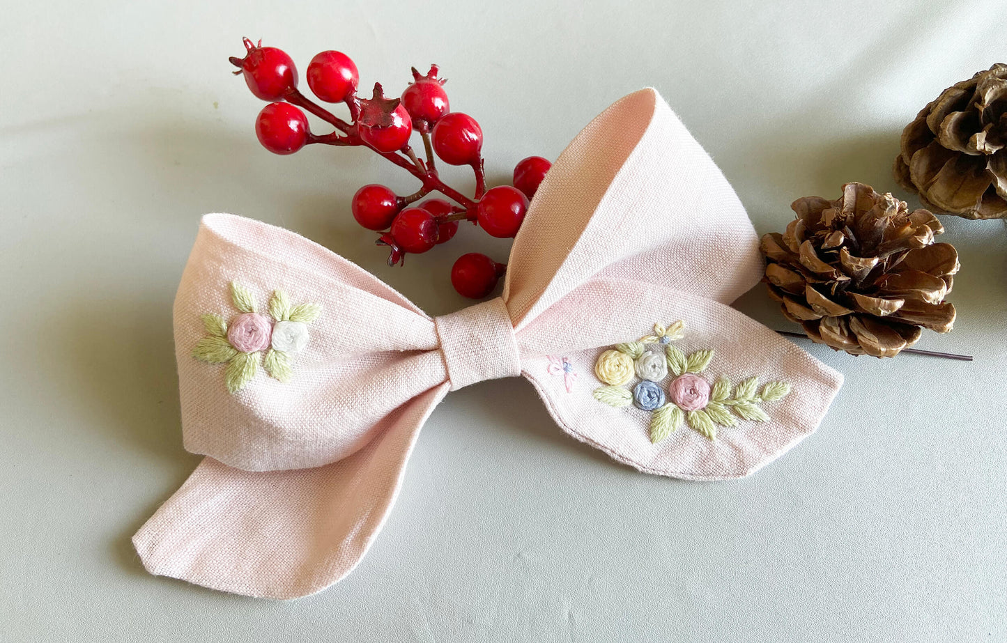 Blush pink Bow clip | Cotton linen