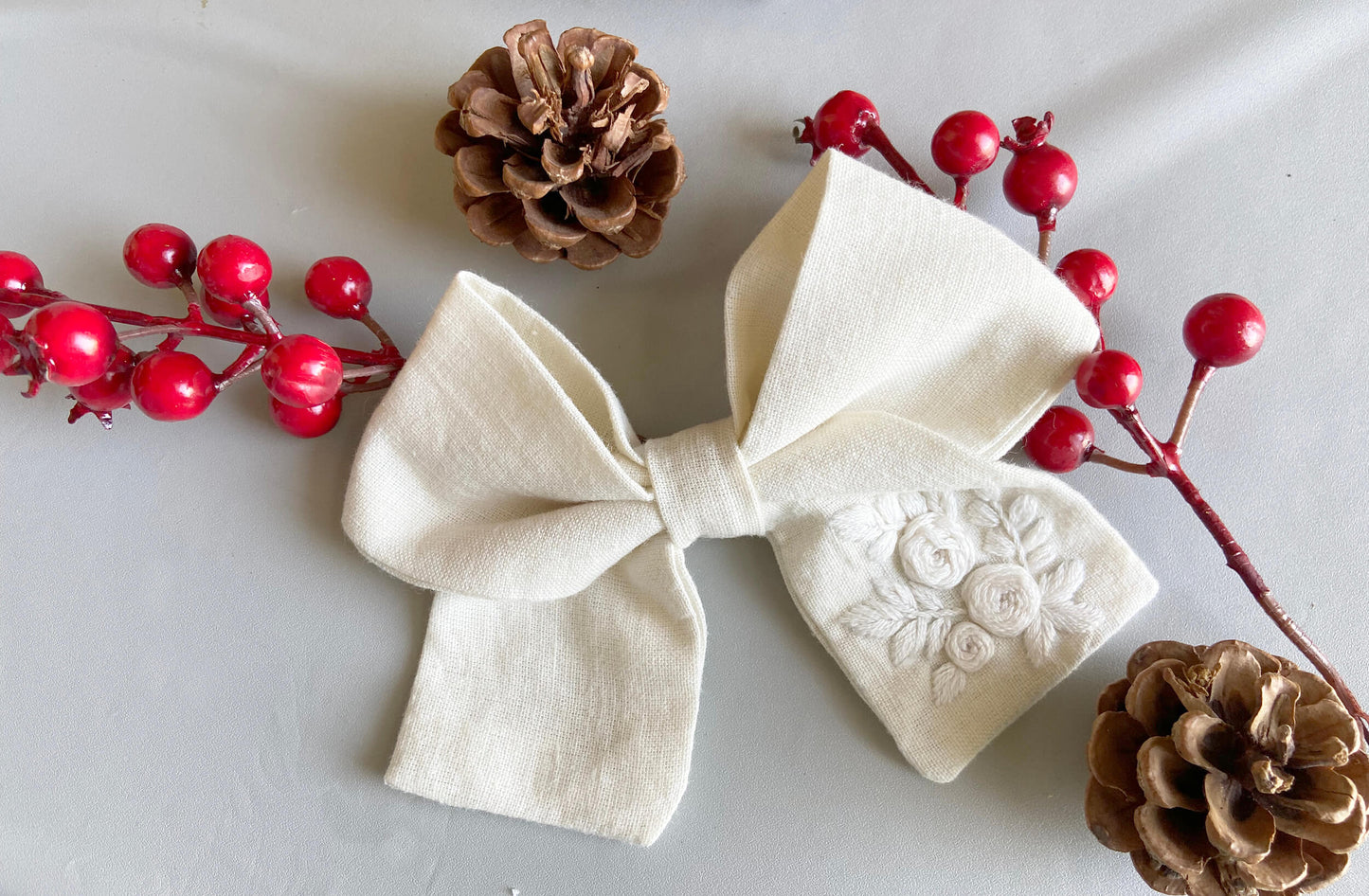 Snow White Bow clip | Cotton linen