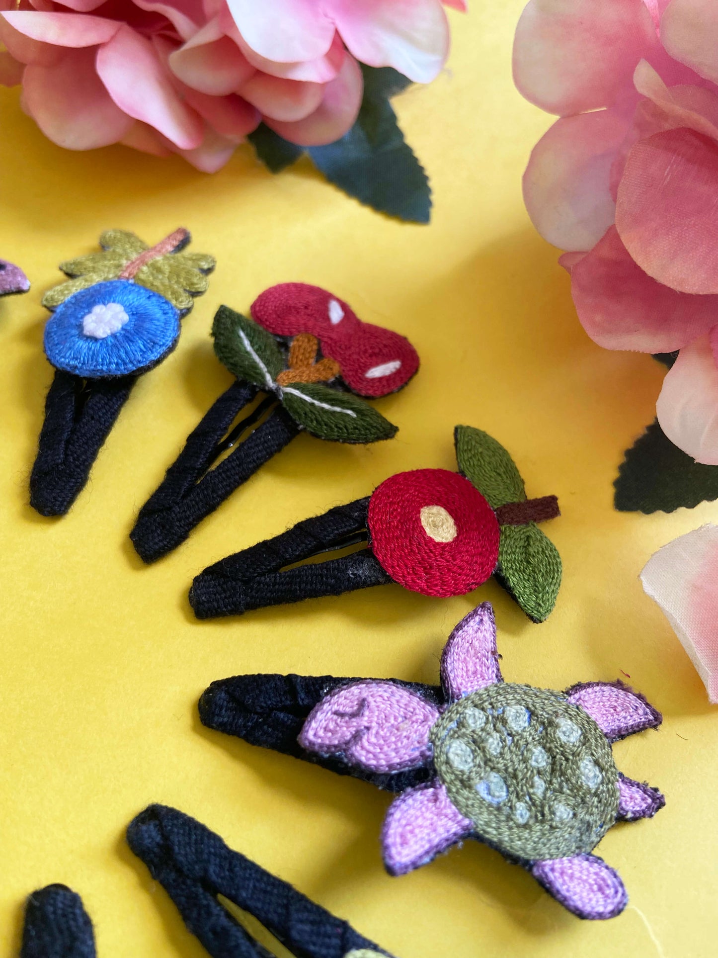 Organic cotton linen hand embroidered fruits animals flower Baby / kids hairpins | Multicoloured | set of 12