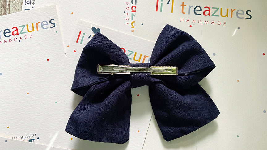 Navy blue bloom Bow clip | Cotton linen