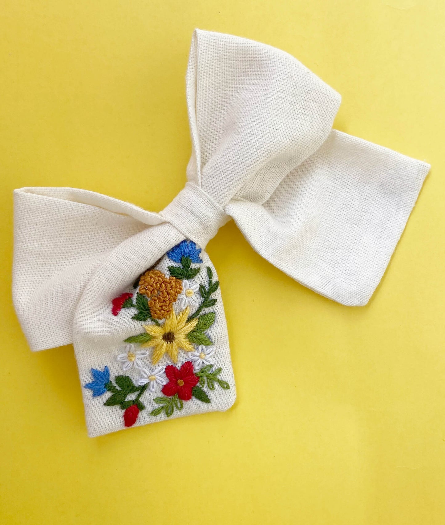 Off white spring garden Bow clip | Cotton linen