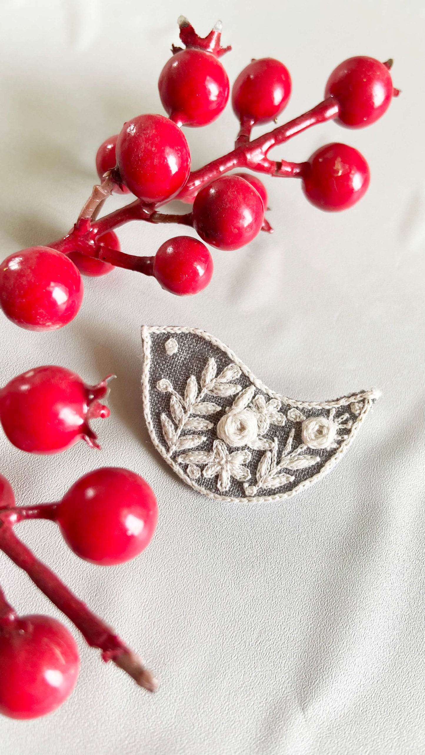 Peace Birdie Brooch for girls | woman